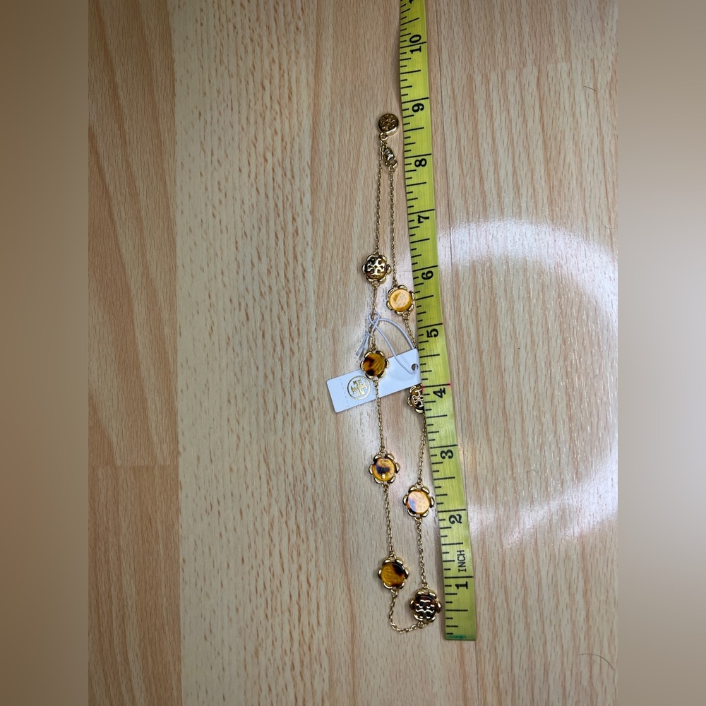 Tory Burch Tortoiseshell Logo Necklace - Picture 4 of 5